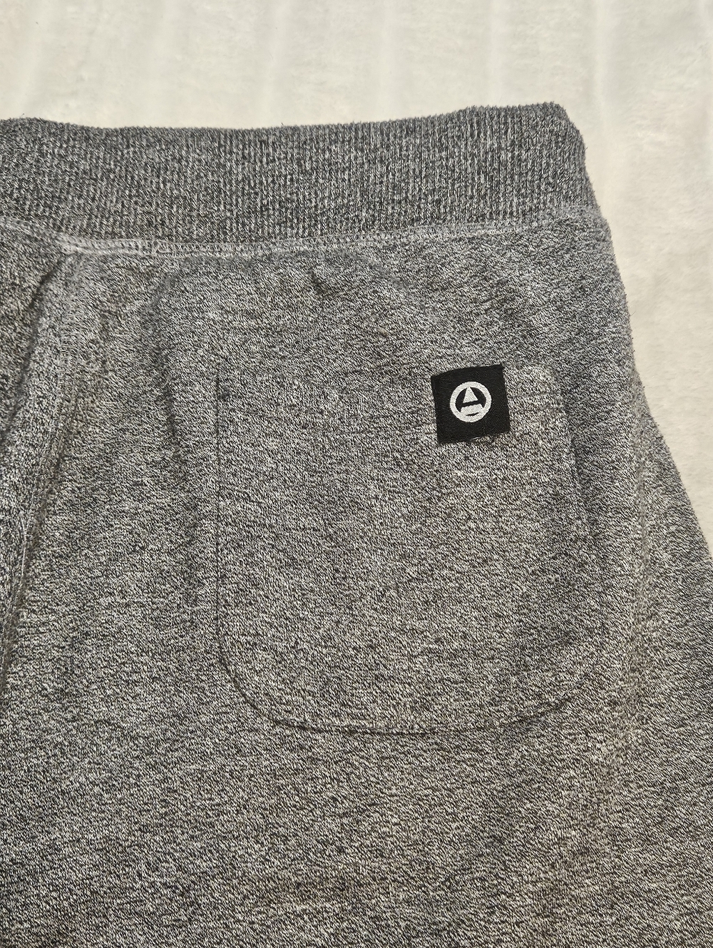 Amnesia Heathered Gray Slim Jogger Sweatpants with Zippered Pockets - Picture 14 of 16